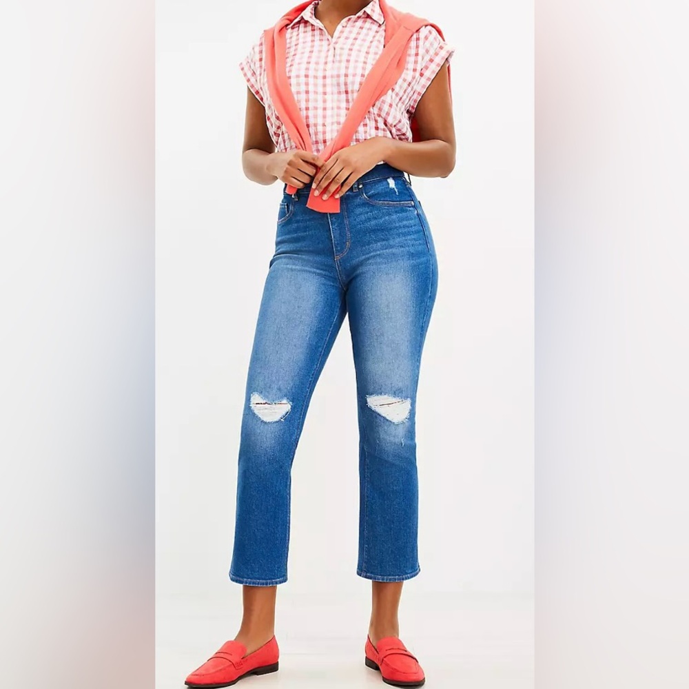 Ann Taylor LOFT Destructed High Rise Kick Crop Jeans in Mid Wash Sz 8